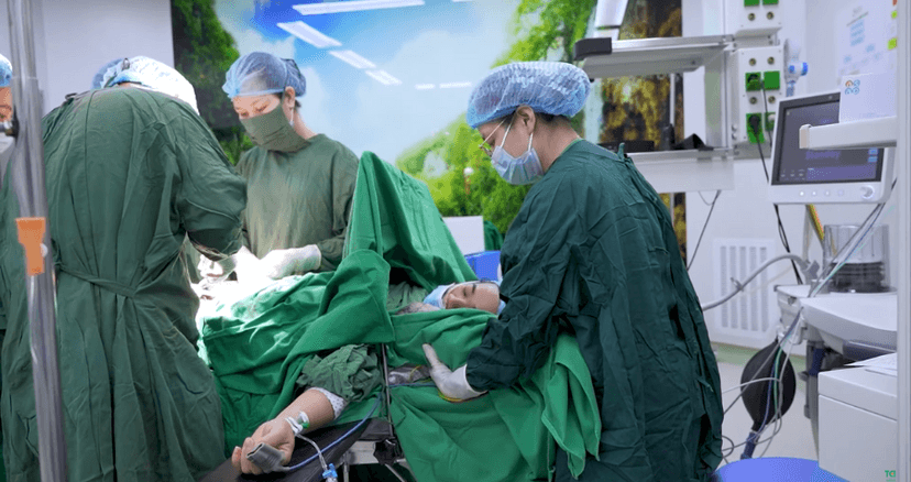 Mẹ bầu cần làm gì khi thai quá ngày dự kiến sinh?