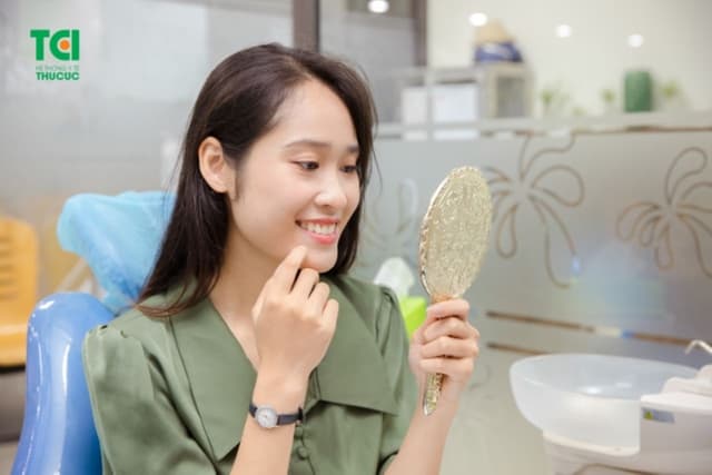 Bọc răng sứ bán phần và cách chăm sóc