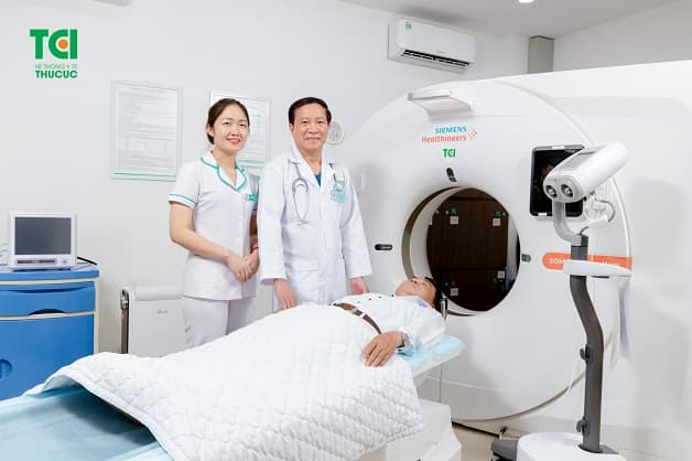 Chẩn đoán và điều trị chứng hẹp tắc mạch vành như thế nào?