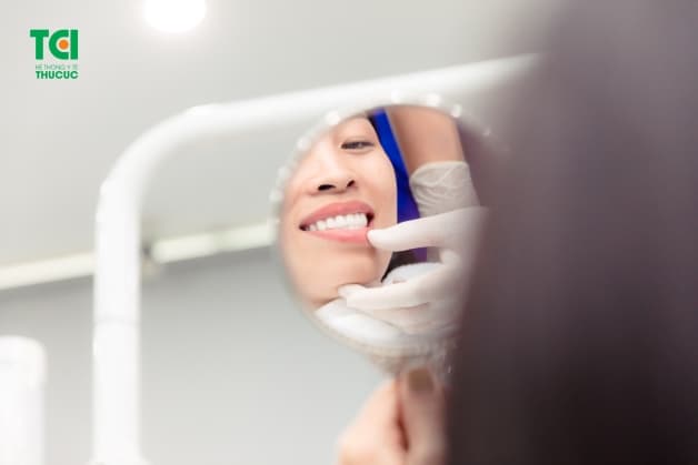 chăm sóc răng sau khi niềng