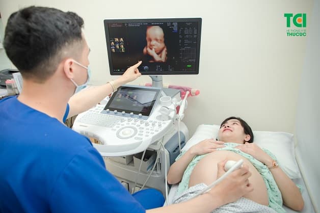 Việc chẩn đoán này cũng giúp những dị tật có thể sửa chữa được sau sinh như sứt môi, chẻ vỏm..