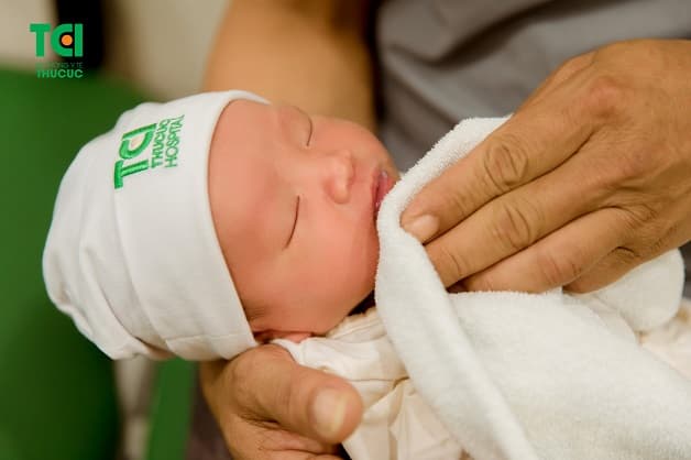 đồ mang đi sinh mổ