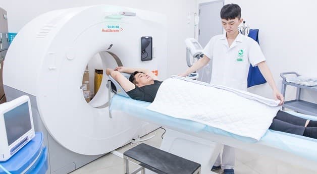 Chụp CT để chuẩn đoán bệnh hẹp đốt sống cổ