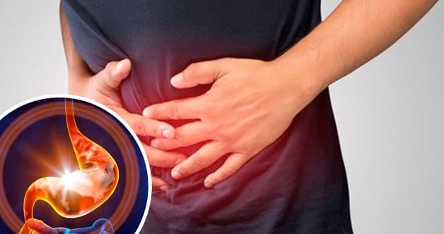 nguyên nhân nóng bụng ợ hơi