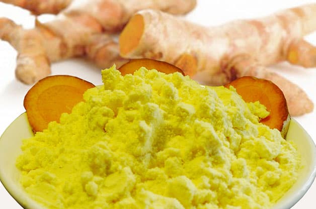 Rối loạn kinh nguyệt ăn gì? Tinh bột nghệ với thành phần chính là curcumin và curcuminoids sẽ giúp cải thiện rất tốt các biểu hiện bất thường của kinh nguyệt