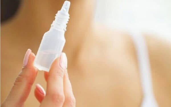 bí quyết chọn thuốc nhỏ mắt viêm kết mạc là dựa vào nguyên nhân cũng như tình trạng bệnh