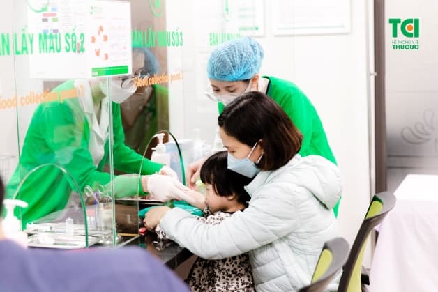 trẻ sơ sinh bị cảm lạnh