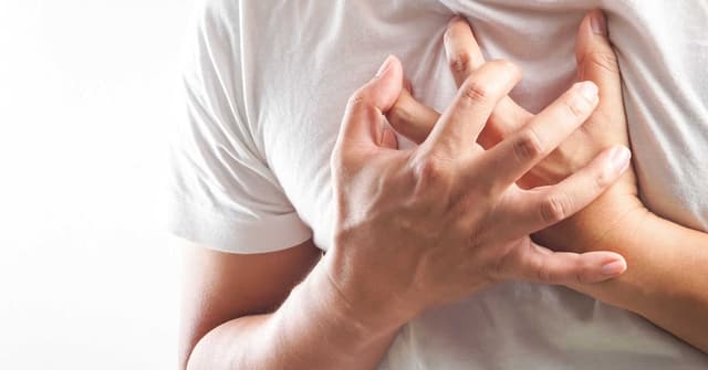 Triệu chứng hẹp mạch vành và cách điều trị