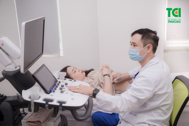 u nang buồng trứng trống âm