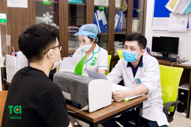 Viêm niêm mạc miệng aphthous