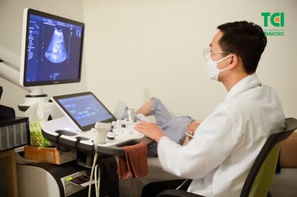 Phát hiện viêm tụy cấp dưới hình ảnh siêu âm ổ bụng 