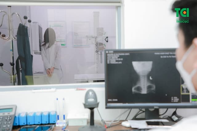 Thoái hóa cột sống cổ nguy hiểm hay không