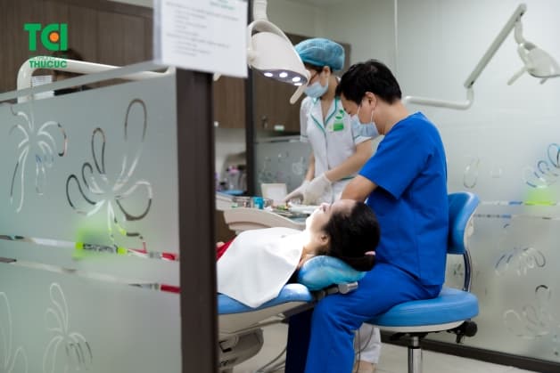 cách chăm sóc răng phủ sứ