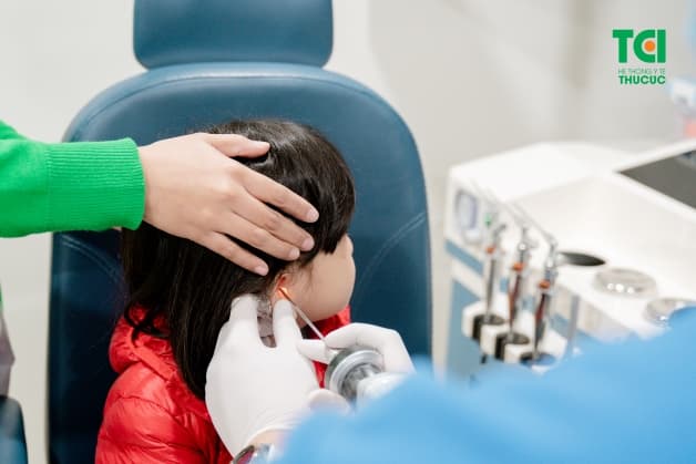 cách chữa viêm tai giữa