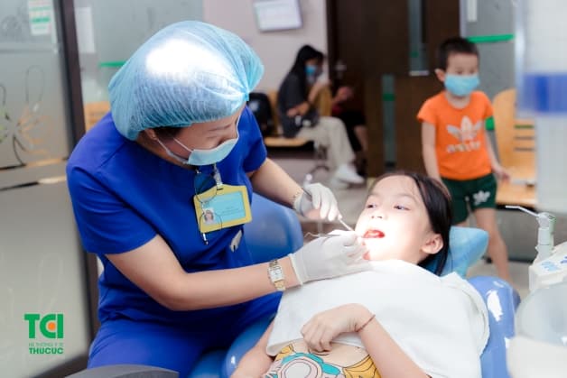 chăm sóc răng cho trẻ mầm non