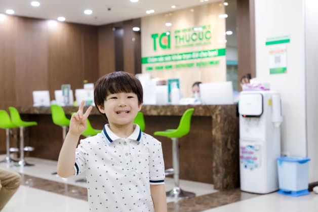 chăm sóc răng ở trẻ