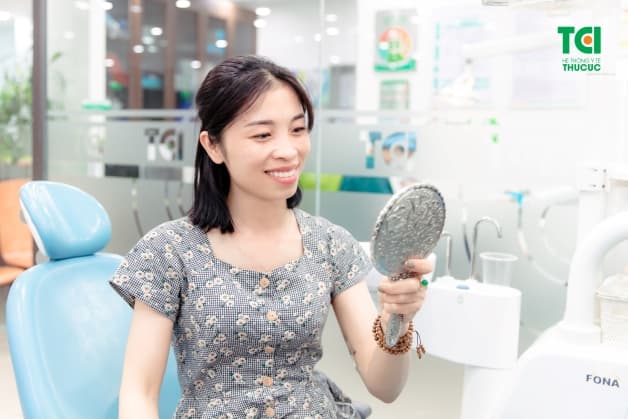 Chăm sóc răng sứ tại nhà