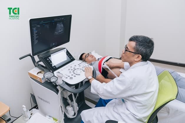 Chẩn đoán viêm gan do rượu