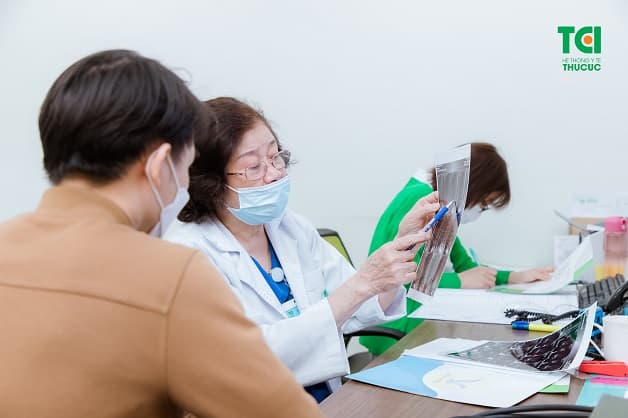 Chữa đau dây thần kinh tọa tại Thu Cúc TCI 