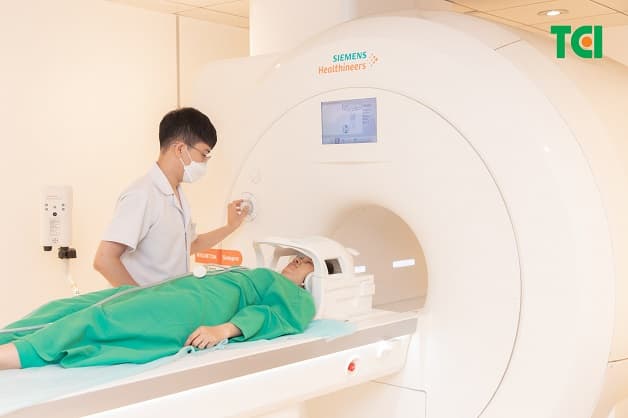 chẩn đoán thoái hóa khớp gối nhờ chụp cộng hưởng từ MRI