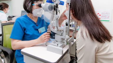 Đau mắt hột có tự khỏi không và cách chữa