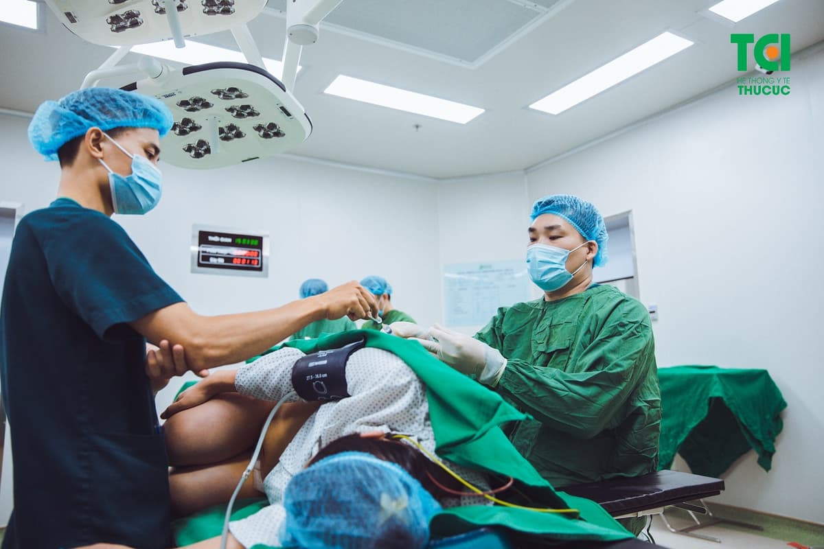 Giải đáp nghi vấn: Đẻ mổ giảm tuổi thọ hay không?