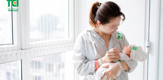 Phụ nữ đẻ thường thì cần kiêng ăn những gì?