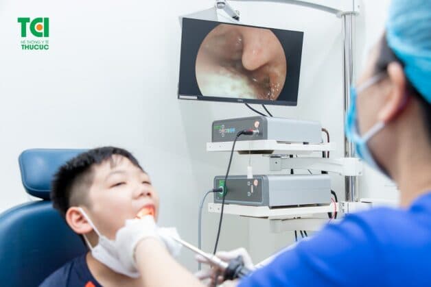 dị vật hầu họng