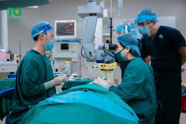 đục thủy tinh thể nguy hiểm