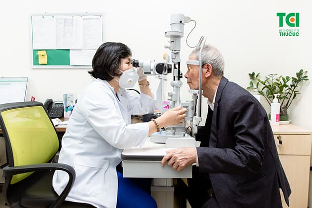 đục thủy tinh thể bao sau