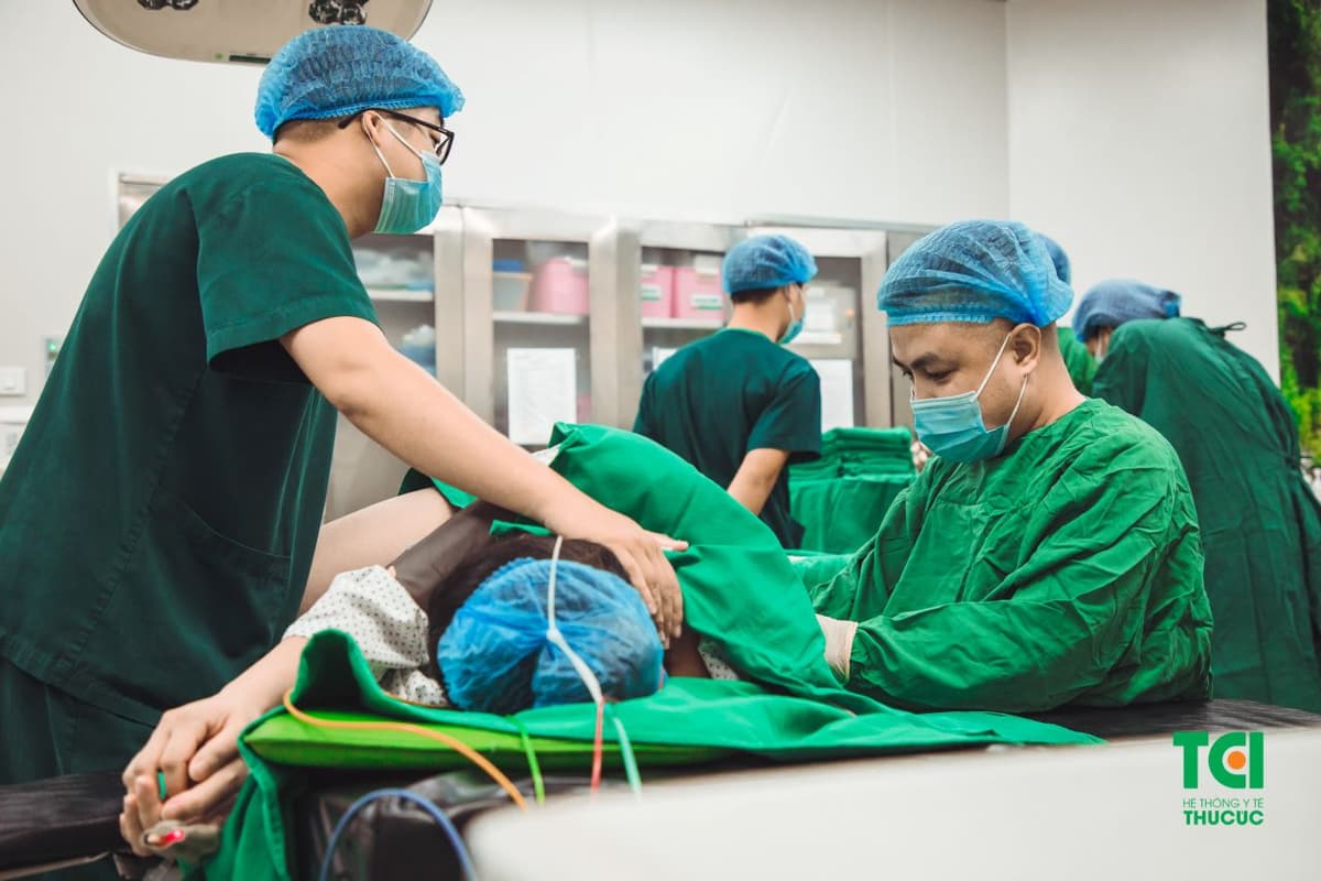 Tìm hiểu về gây tê ngoài màng cứng trong chuyển dạ