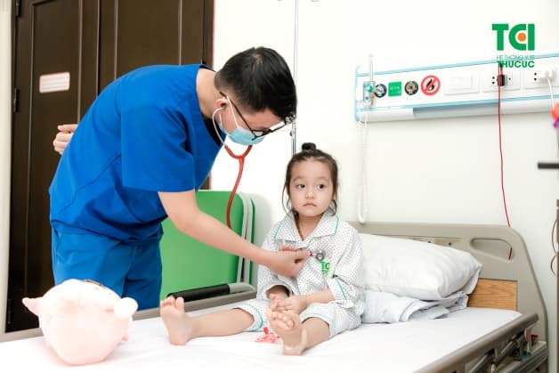 mẹo chữa táo bón cho trẻ sơ sinh