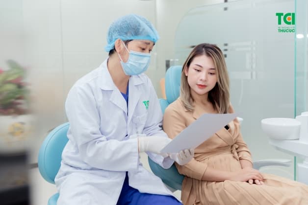 nguyên nhân răng cửa mọc lệch