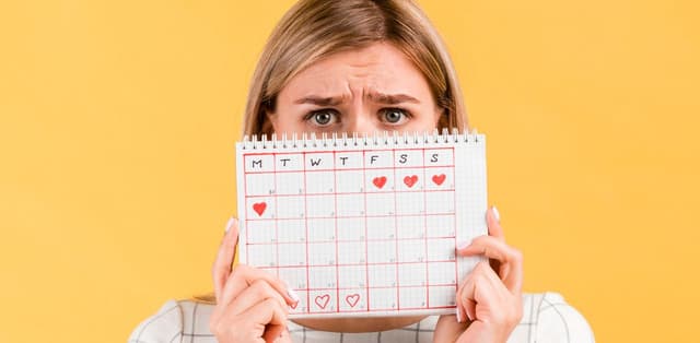 Chị em bị rối loạn kinh nguyệt có quan hệ được không?