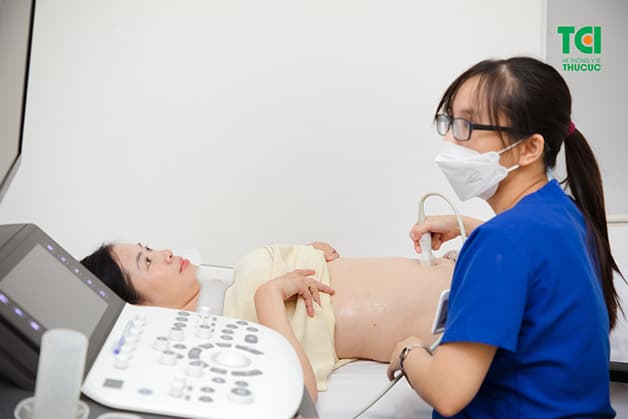 Rong kinh là vấn đề xảy ra ở rất nhiều chị em phụ nữ, có thể bắt nguồn từ nhiều nguyên nhân