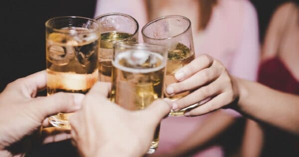 Trào ngược dạ dày nên kiêng gì?