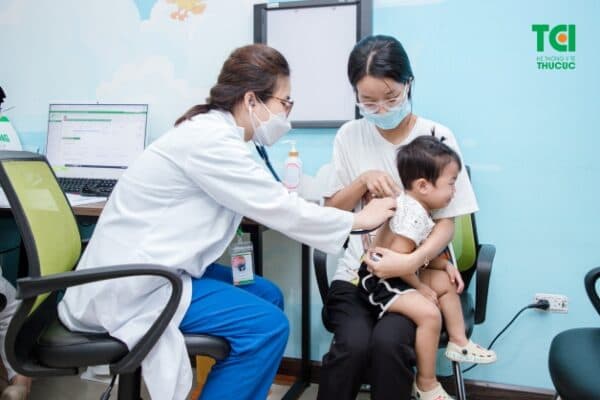 sốt xuất huyết ở trẻ em