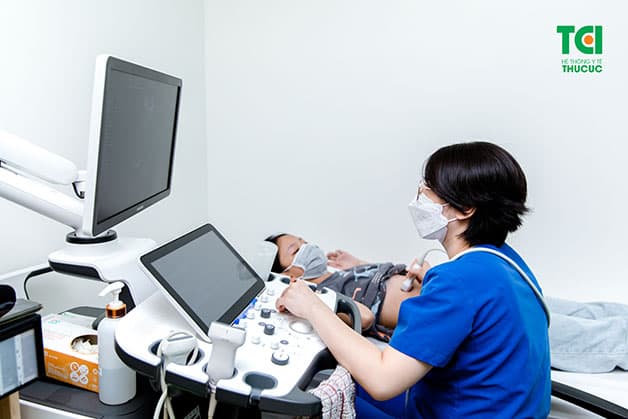 Người bệnh cần được chia sẻ và hiểu rõ về kinh nghiệm nút mạch u xơ tử cung, chăm sóc hiệu quả