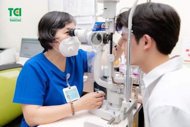 bị lồi mắt nguy hiểm