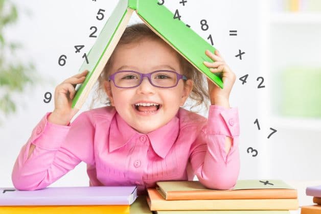 Nên cắt kính cận cho trẻ em ở đâu?