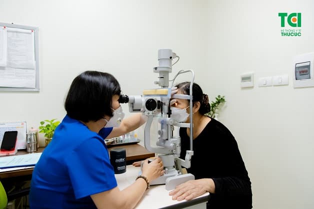 Bạn cần lưu ý chọn địa chỉ thăm khám mắt uy tín để chẩn đoán chính xác tình trạng bệnh