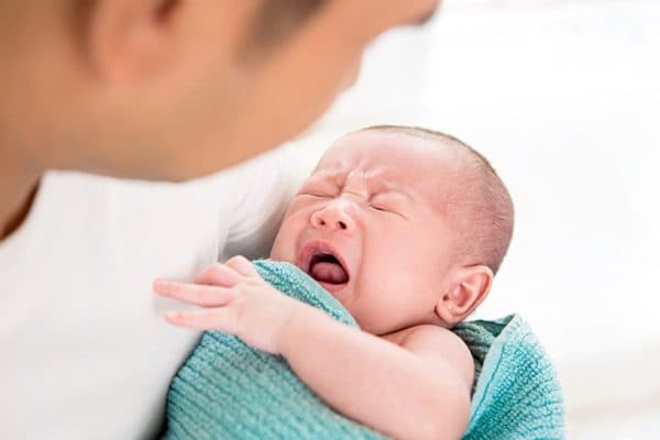 Biến chứng tay chân miệng rất nguy hiểm, có thể đe dọa tính mạng trẻ