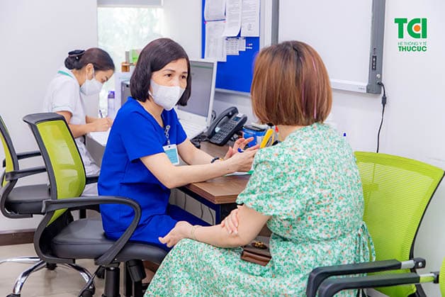 U xơ tử cung không cần phẫu thuật trong trường hợp u không phát triển, không có khả năng gây ra biến chứng cho người bệnh