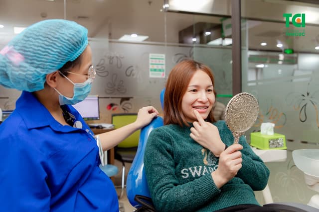 6 lưu ý về niềng răng mắc cài kim loại