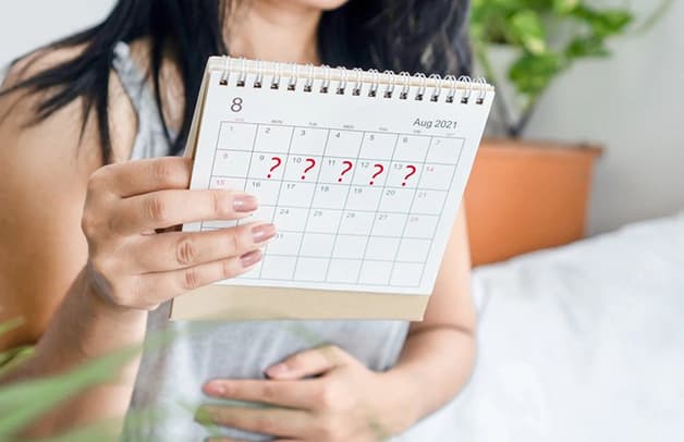 Nữ giới từ 45- 55 tuổi thường xảy ra hiện tượng rối loạn kinh nguyệt thời kì tiền mãn kinh