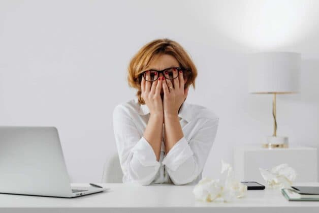 Stress, lo âu là một trong những nguyên nhân mất ngủ 