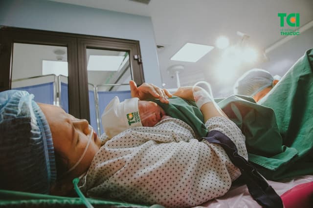 Các bước thực hiện gây tê ngoài màng cứng trong đẻ thường