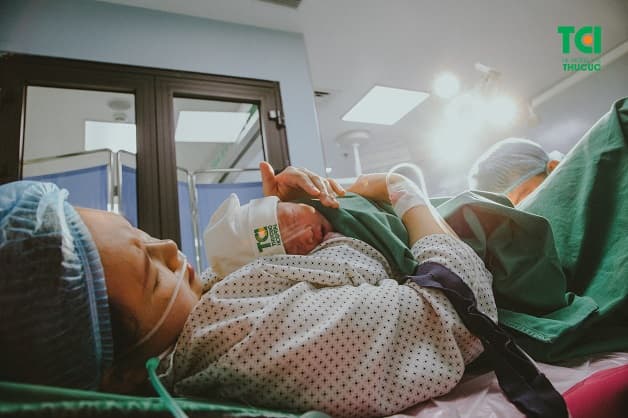 Một số mẹ có thể phản ứng dị ứng với chất gây tê sử dụng khi thực hiện gây tê ngoài màng cứng