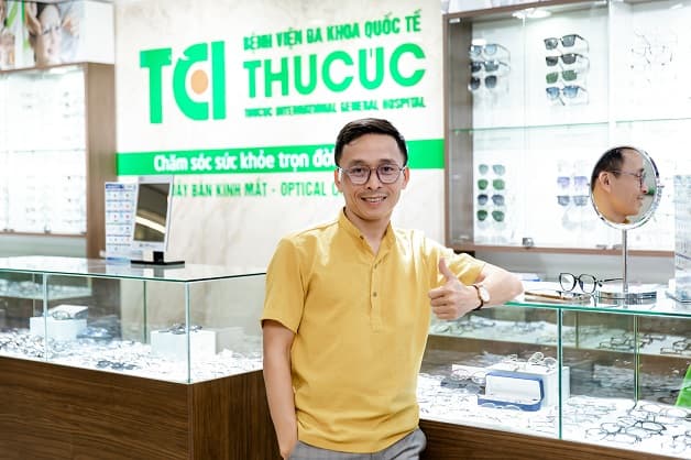 Quầy kính TCI cung cấp những mẫu tròng kính không bám hơi nước đa dạng, chất lượng