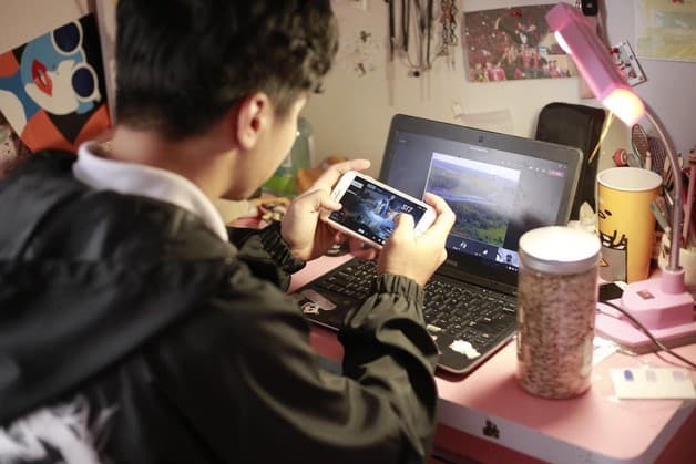 Nghiện thiết bị điện tử 